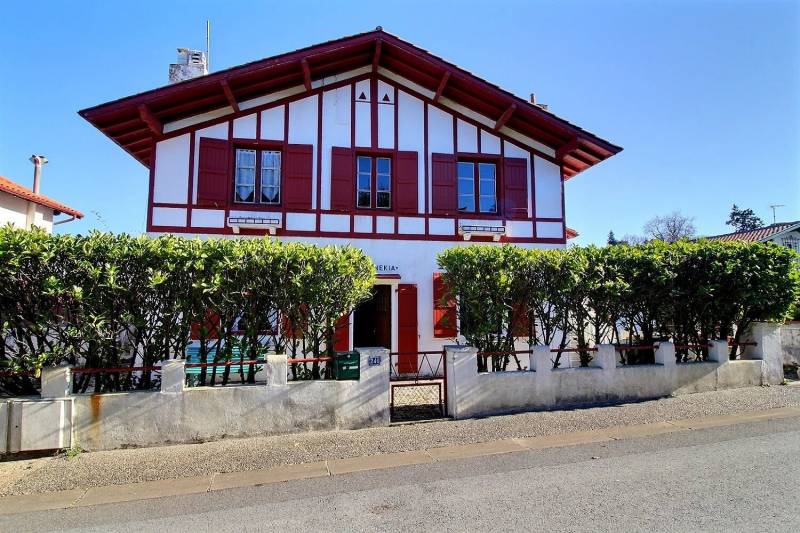 maison a vendre à guethary